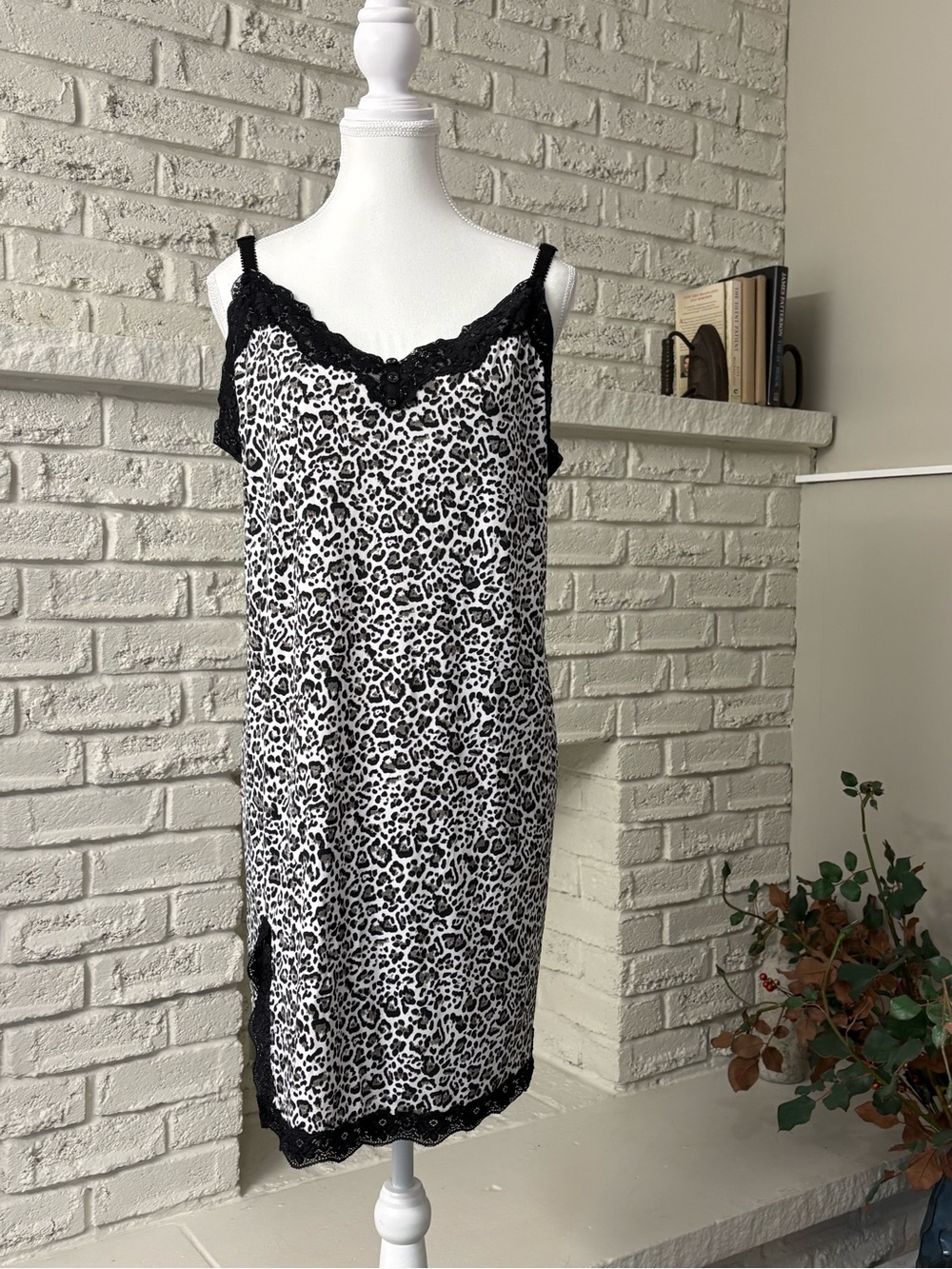 Voglio Leopard Print Lace Trim Chemise Nightgown - Size Small